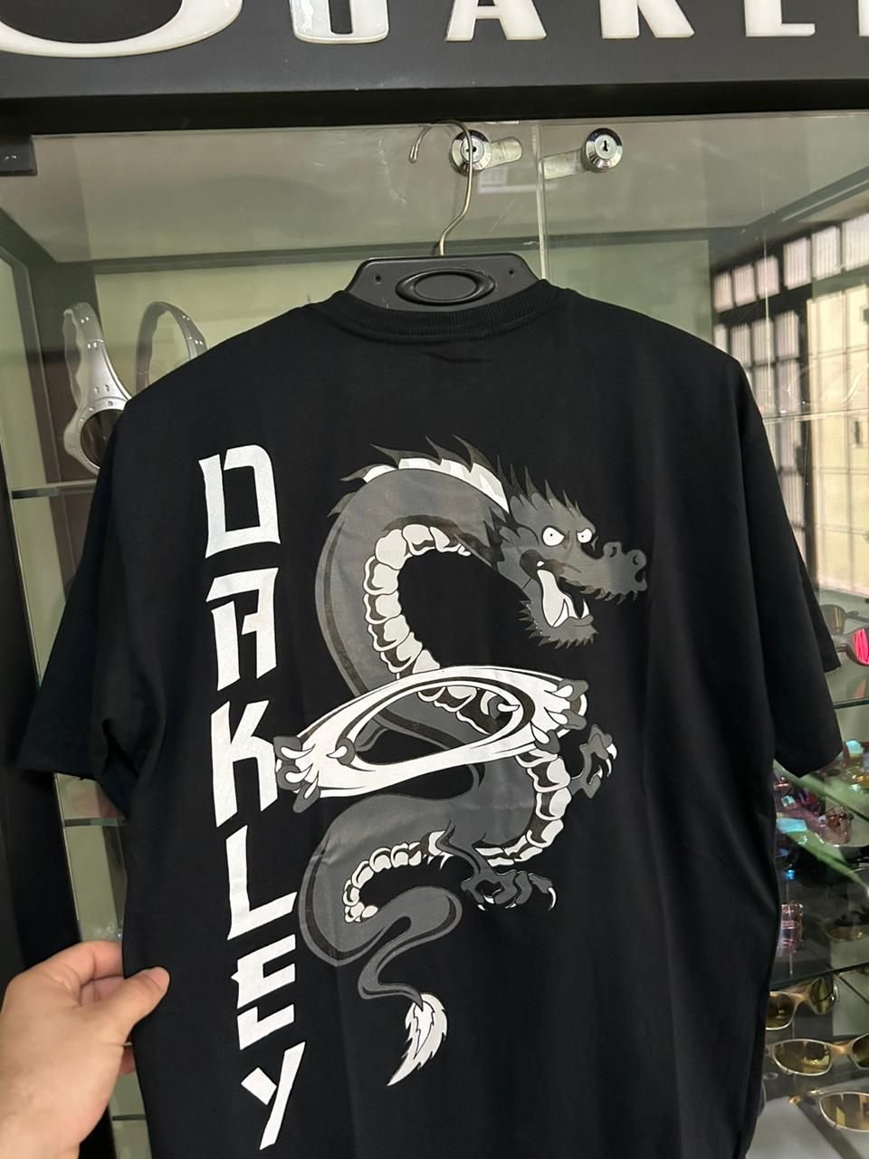 Camiseta Masculina Dragon Preta - Imagem 3