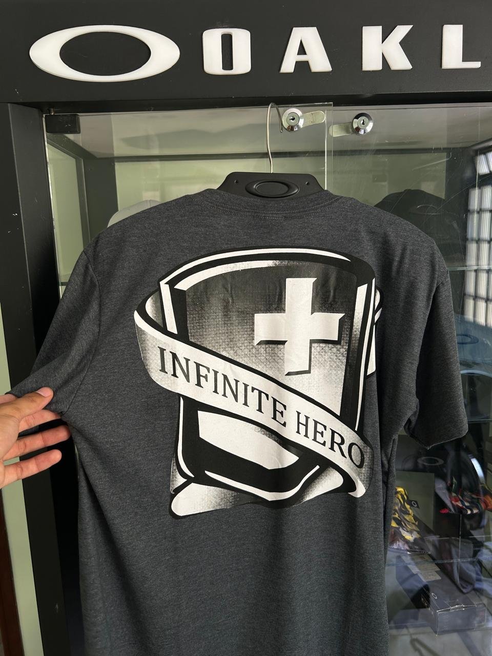 Camiseta Infinite Hero Masculina