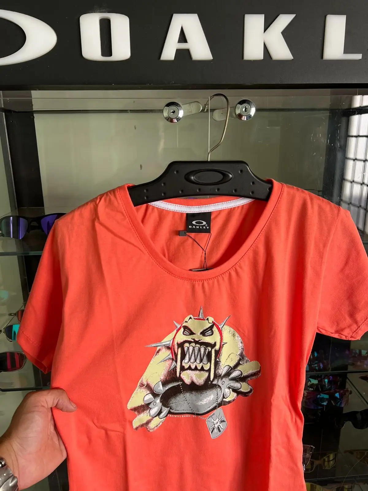 Camiseta Monster Dog Feminina - Imagem 2