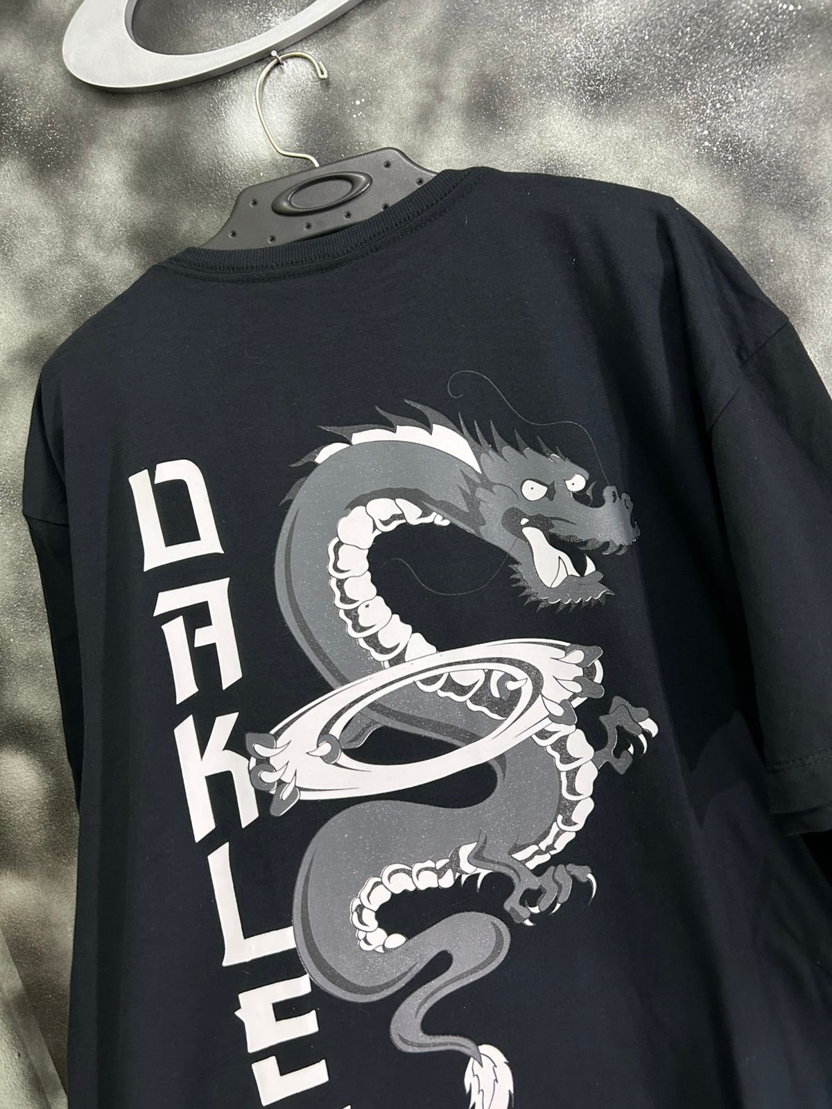 Camiseta Masculina Dragon Preta