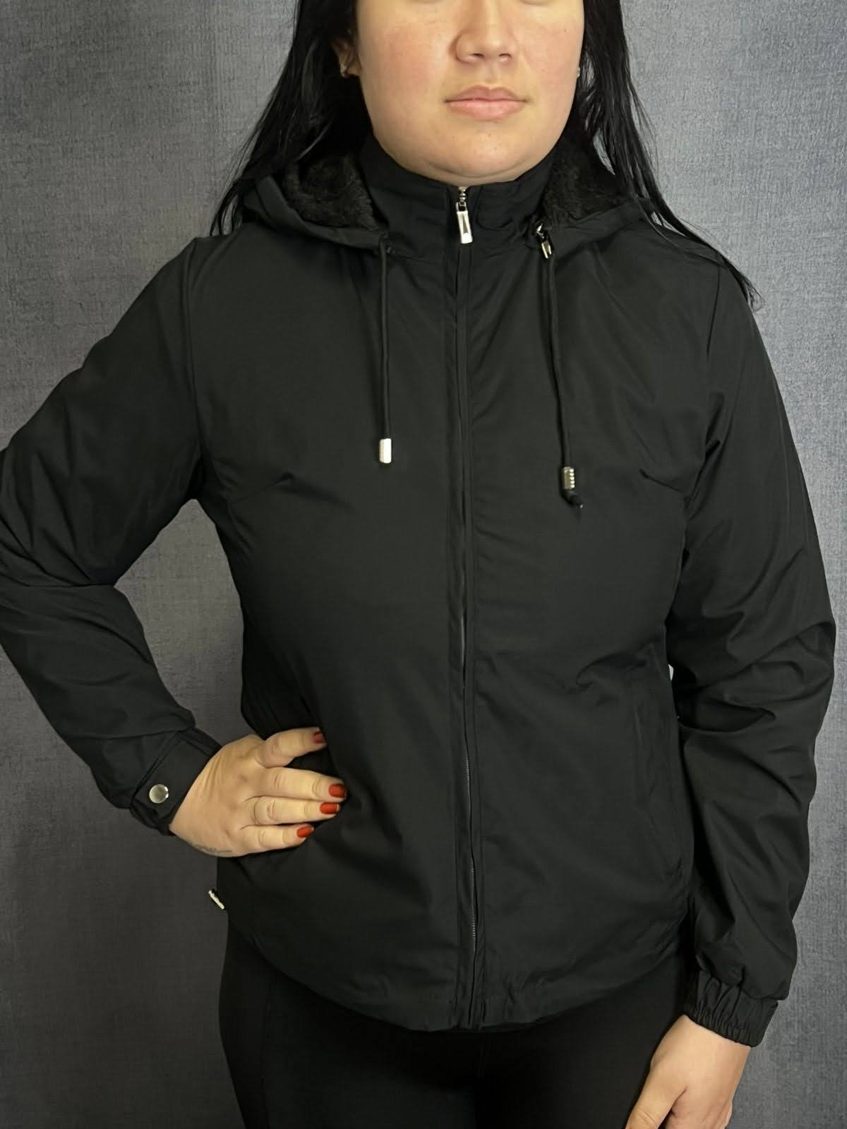 Jaqueta Feminina Peluciada – Capuz Removível - Imagem 14