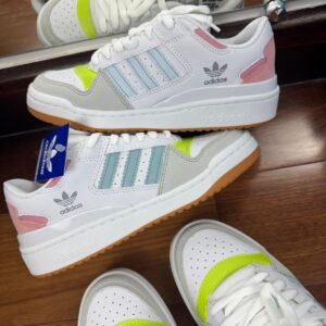 Tênis Adidas Fórum Feminino - Branco Flamingo