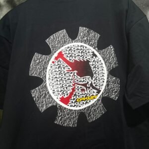 Camiseta Preta - Cog Skull