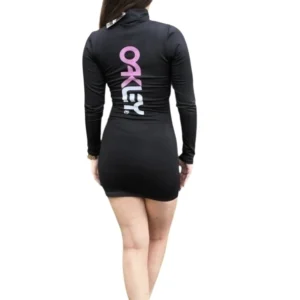Vestido Feminino Letreiro nas Costas