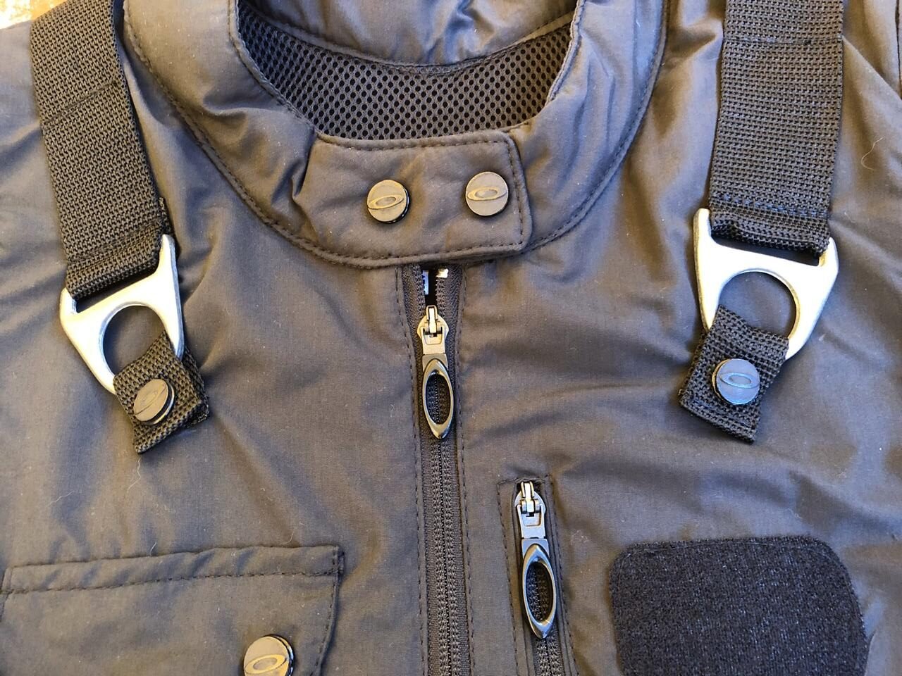 Colete Ap Vest - Modelo Padrão + 1 Broche + 1 Velcro Personalizado - Imagem 9