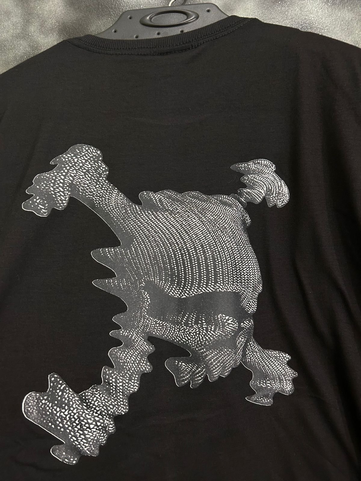 Camiseta Preta Skull 3D