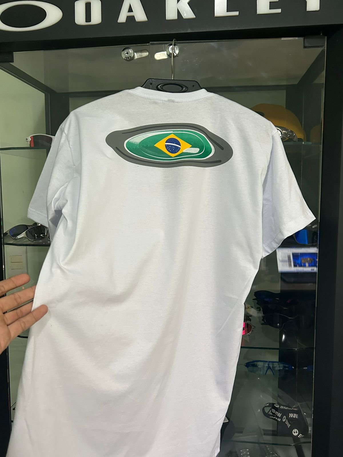 Camiseta Branca Oakley Br