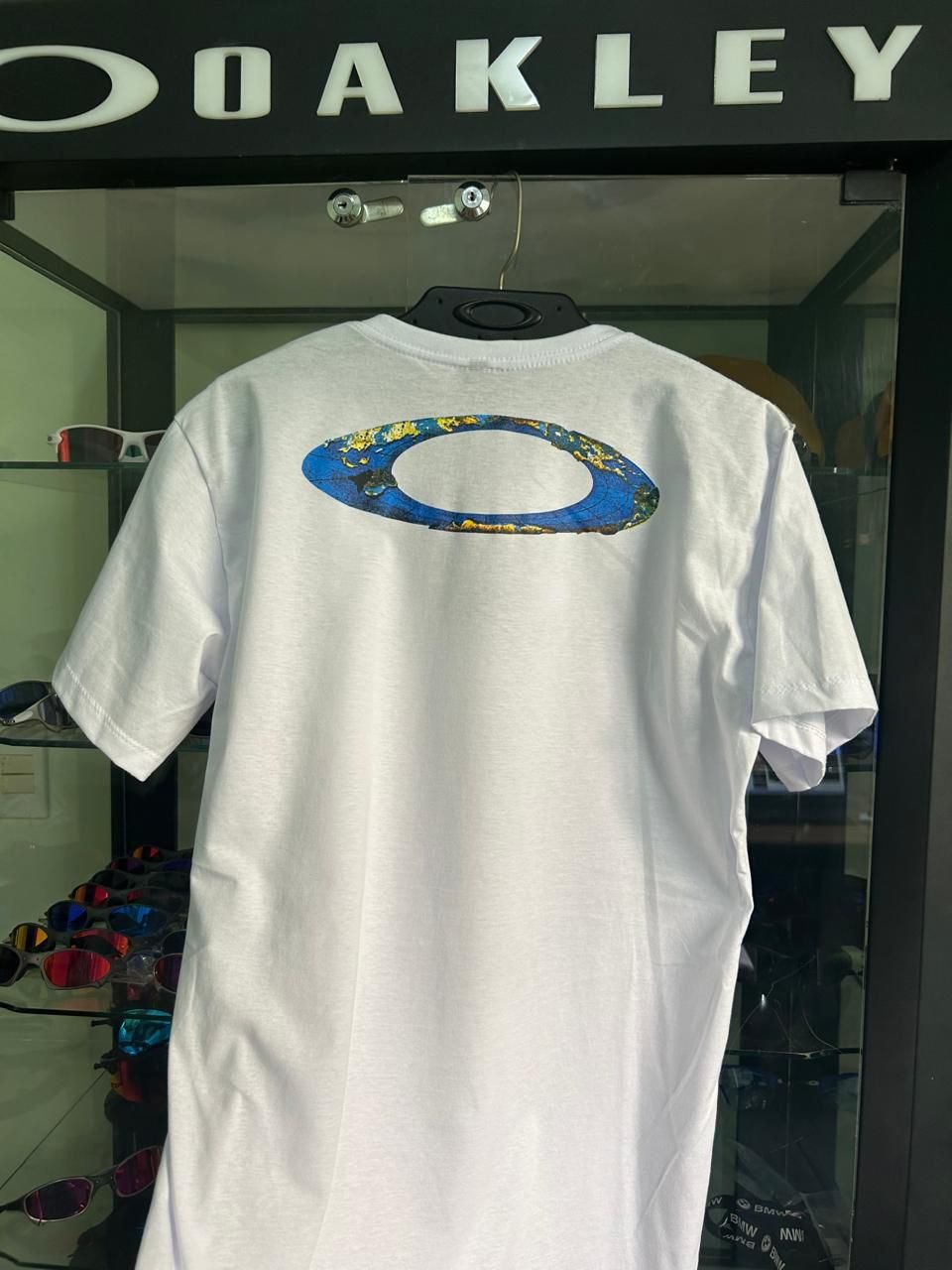 Camiseta Branca Worldwide - Imagem 2
