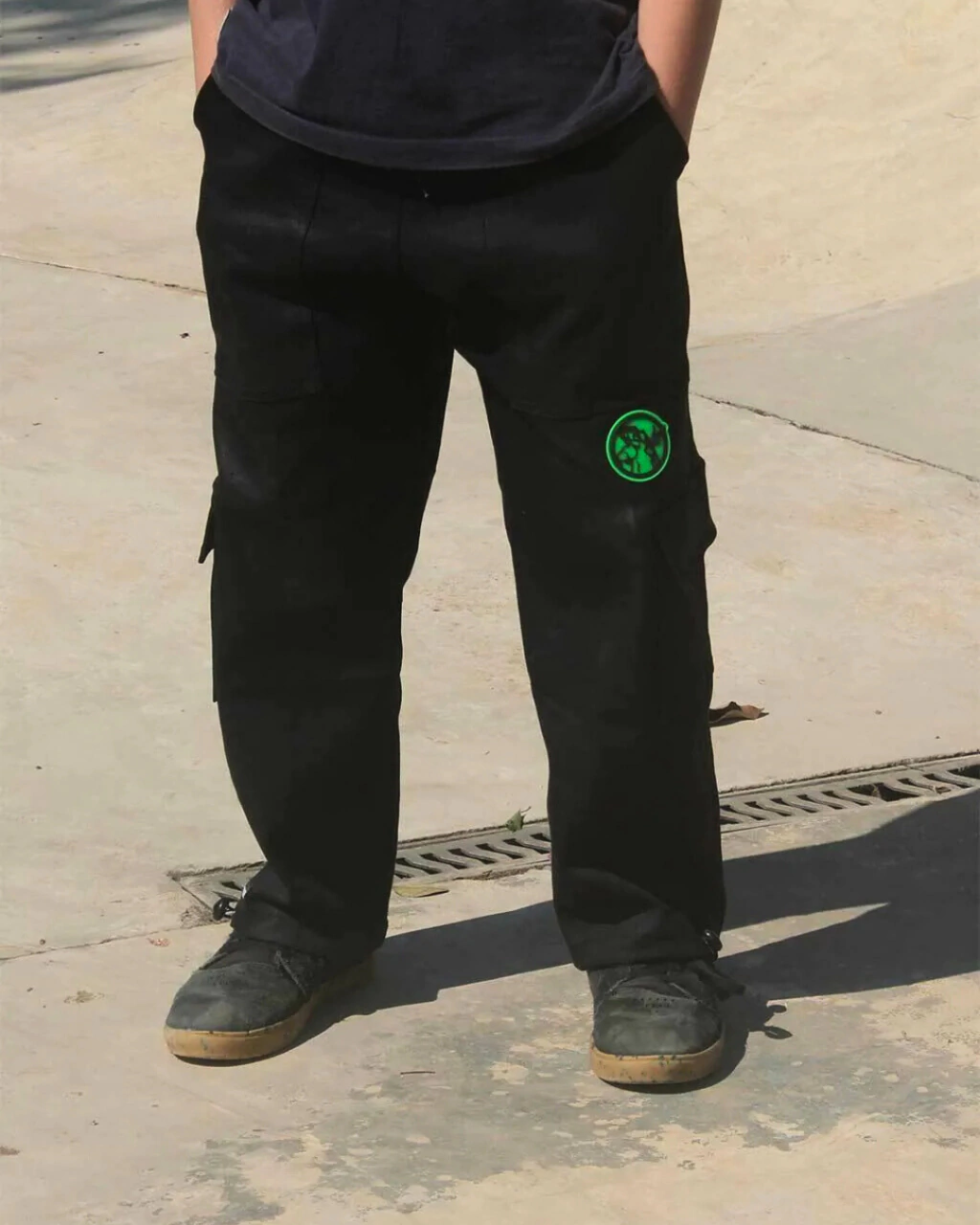 Calça Cargo Infantil Jeans QTS CREW Preta- Logomarca - Imagem 3