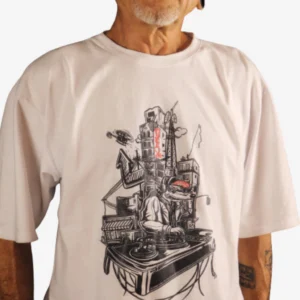 Camiseta Oversized Arte Frente & Costa QTS CREW