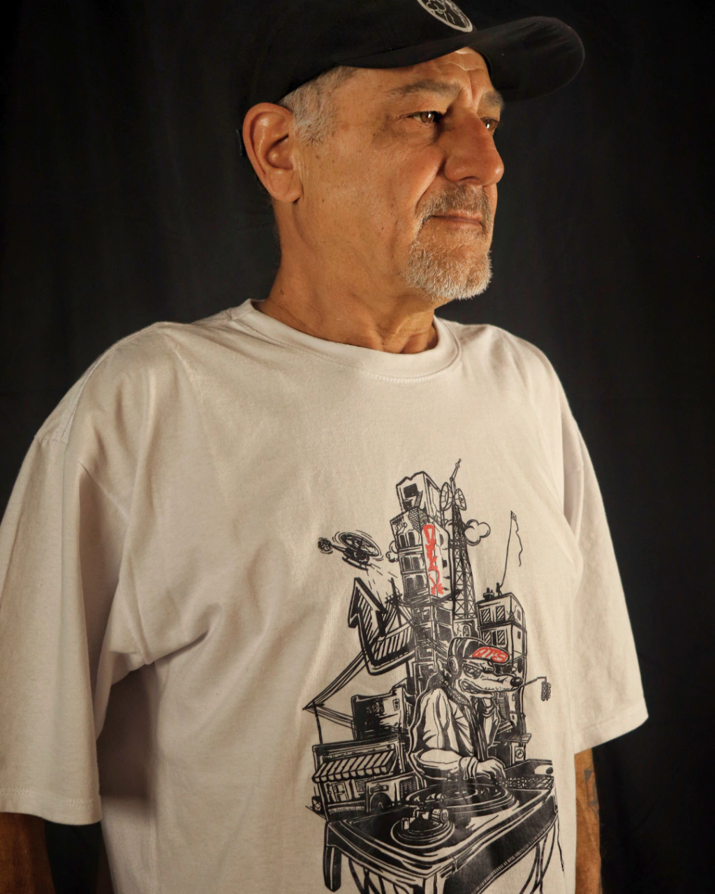 Camiseta Oversized Arte Frente & Costa QTS CREW - Imagem 4