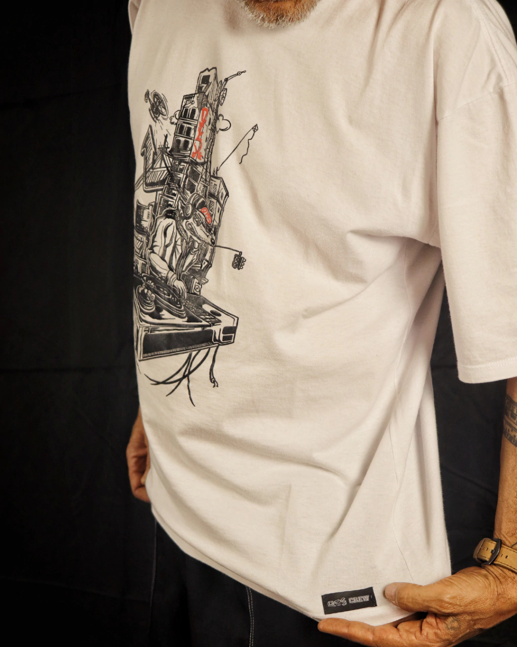 Camiseta Oversized Arte Frente & Costa QTS CREW - Imagem 7