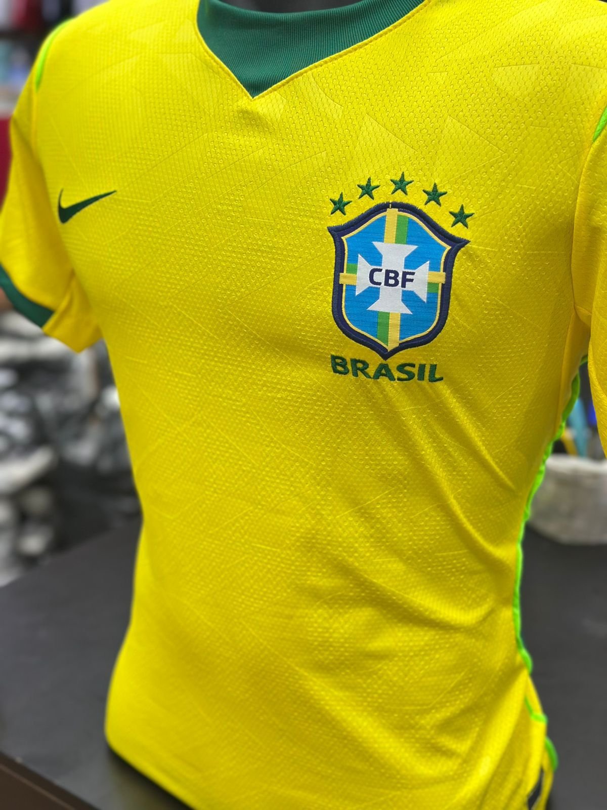 Camiseta da Seleção Brasileira Dry Fit Amarela Unissex - Imagem 14