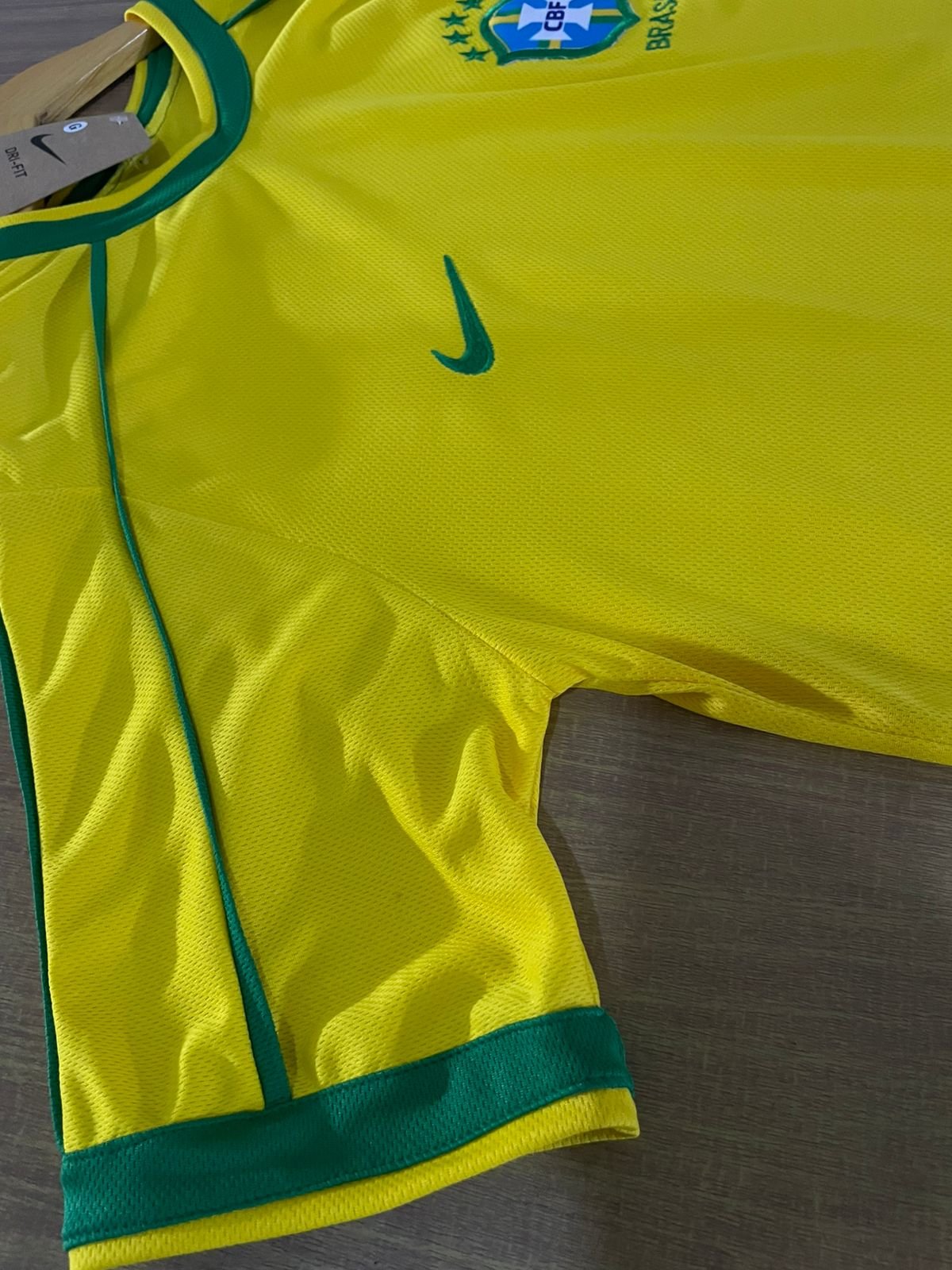 Camiseta da Seleção Brasileira Dry Fit Amarela Unissex - Imagem 11