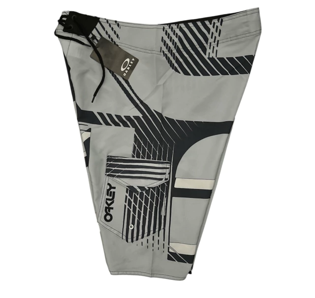Bermuda Oakley Urban Lines - Imagem 3